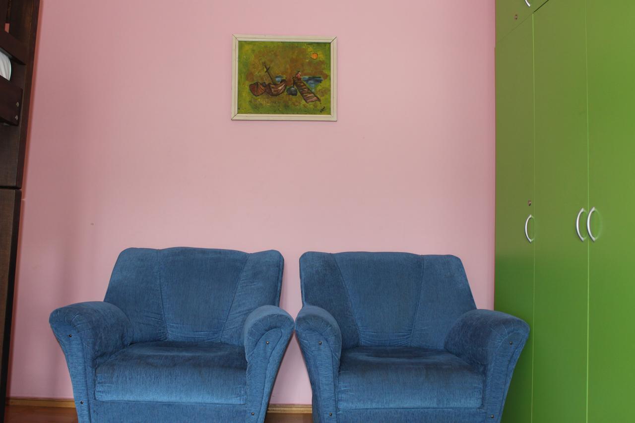 Herrmas Hostel Tbilisi Buitenkant foto